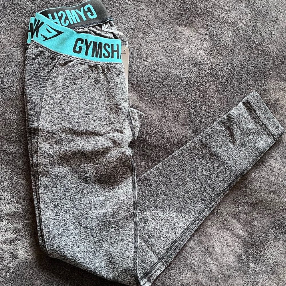 Gymshark Women’s Gray and Blue Flex Leggings